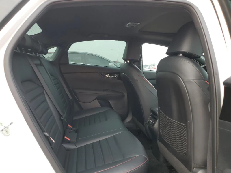 Kia Forte GT, снимка 9 - Автомобили и джипове - 52899528