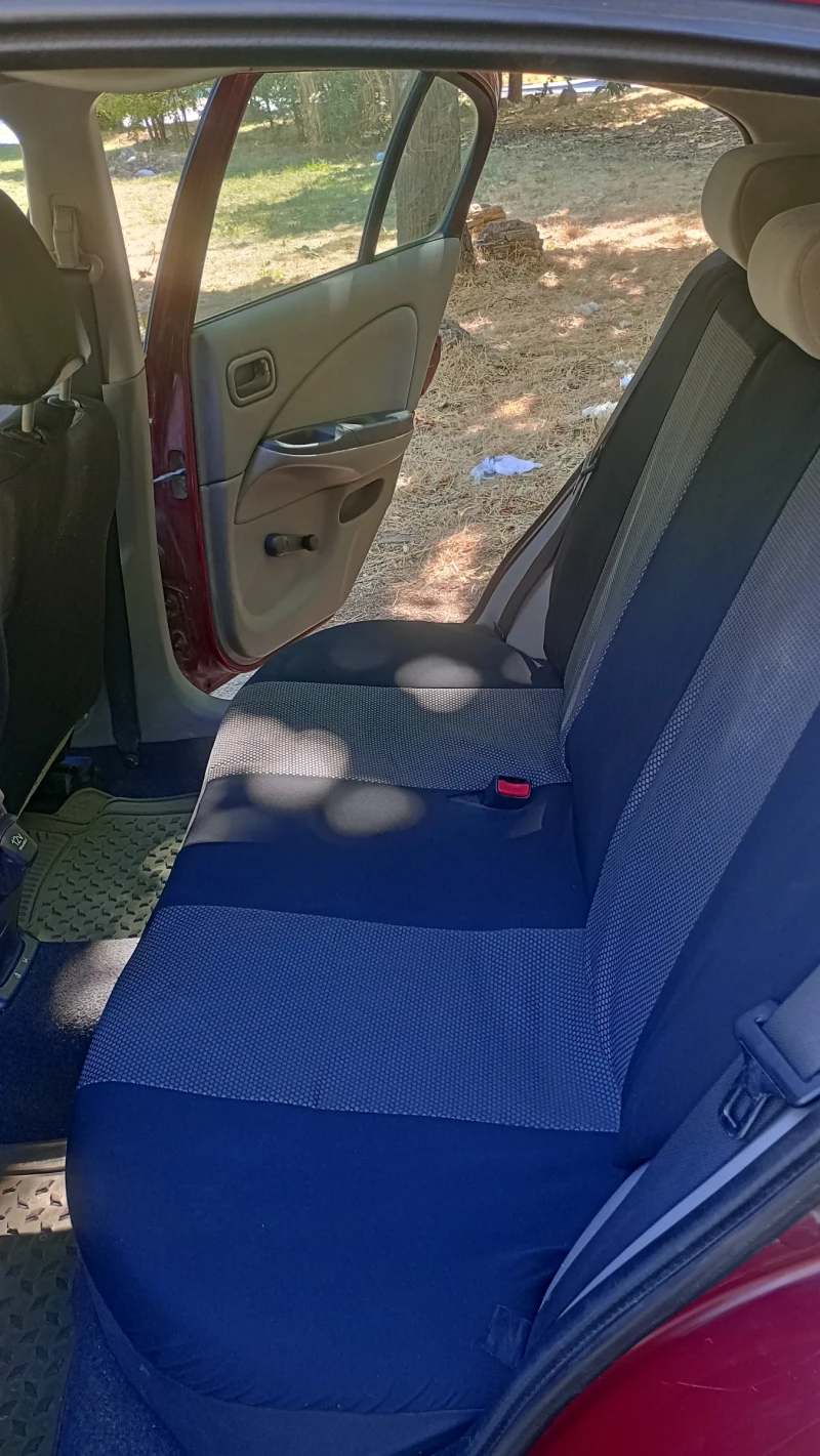 Nissan Almera, снимка 5 - Автомобили и джипове - 52931867