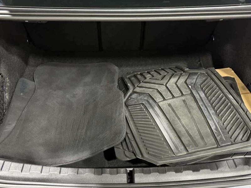 BMW 330 * 330i xDrive NAVI| SUNROOF| BACKUP * CARFAX * ЦЕН, снимка 17 - Автомобили и джипове - 53512671