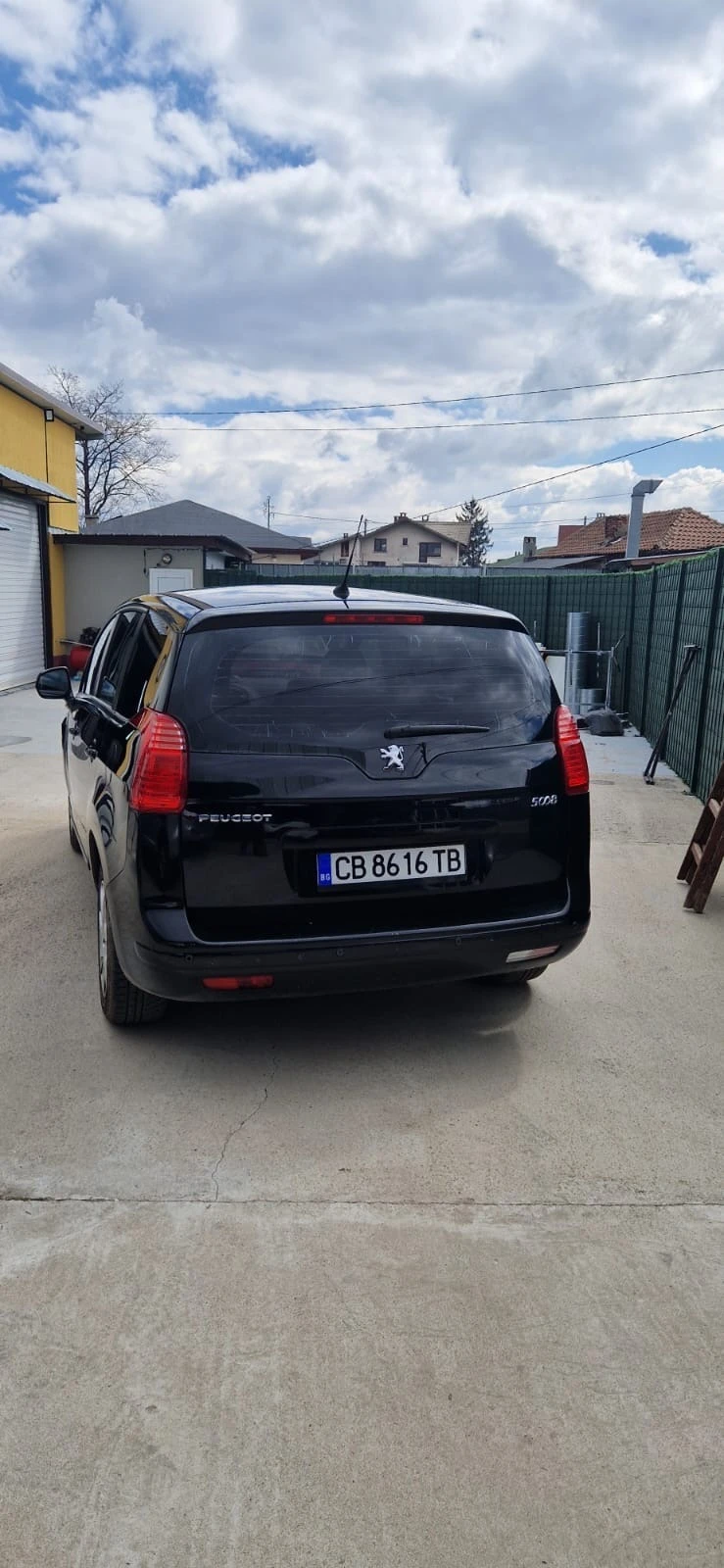 Peugeot 5008 1.6 HDI, снимка 4 - Автомобили и джипове - 45060511