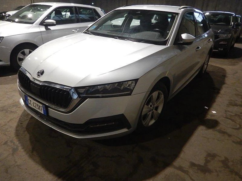 Skoda Octavia 1.5G-TEC МЕТАН, снимка 1 - Автомобили и джипове - 48444283