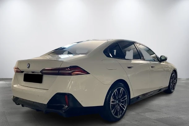BMW 520 i = M-Sport = Гаранция - изображение 3