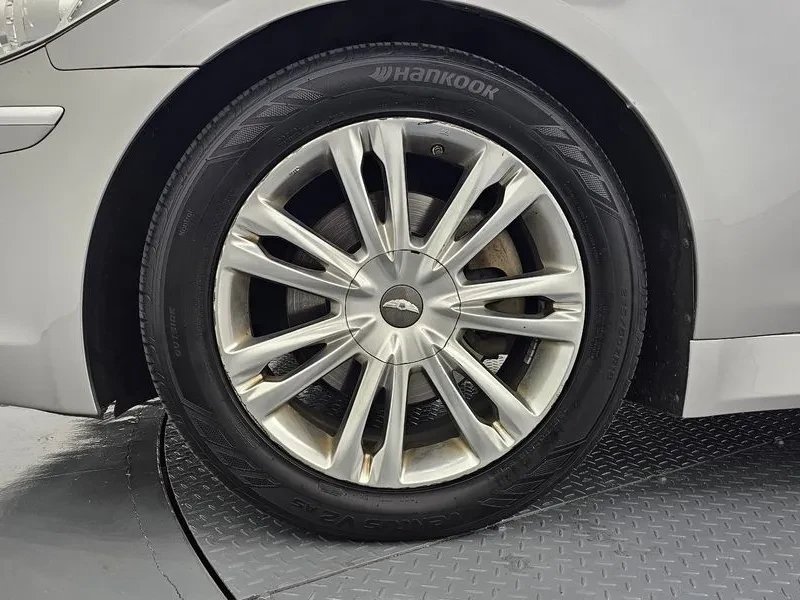 Hyundai Genesis 3.3, снимка 5 - Автомобили и джипове - 54618178