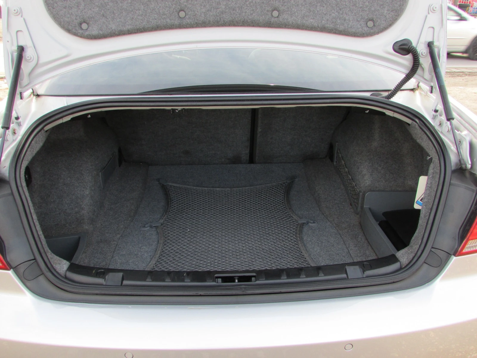 BMW 320 2.0D M EURO5 | Mobile.bg   15