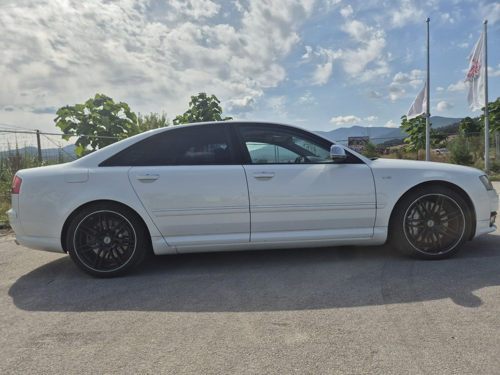 Audi S8 5.2 - изображение 7