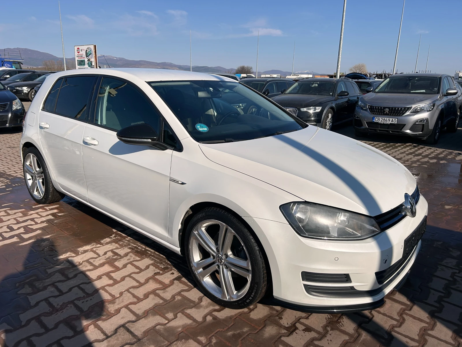 VW Golf 1.6TDI NAVI EURO 5 - изображение 4