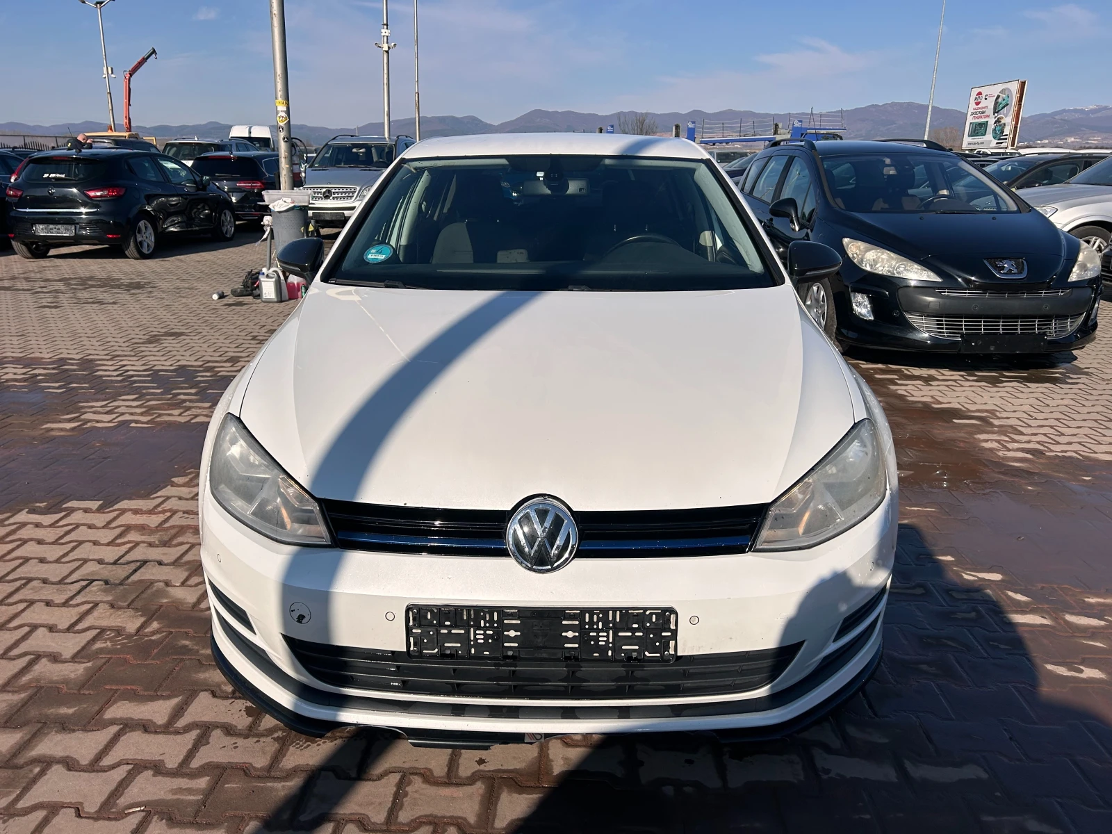 VW Golf 1.6TDI NAVI EURO 5 - изображение 3