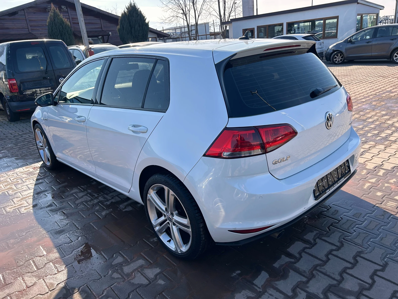 VW Golf 1.6TDI NAVI EURO 5 - изображение 8