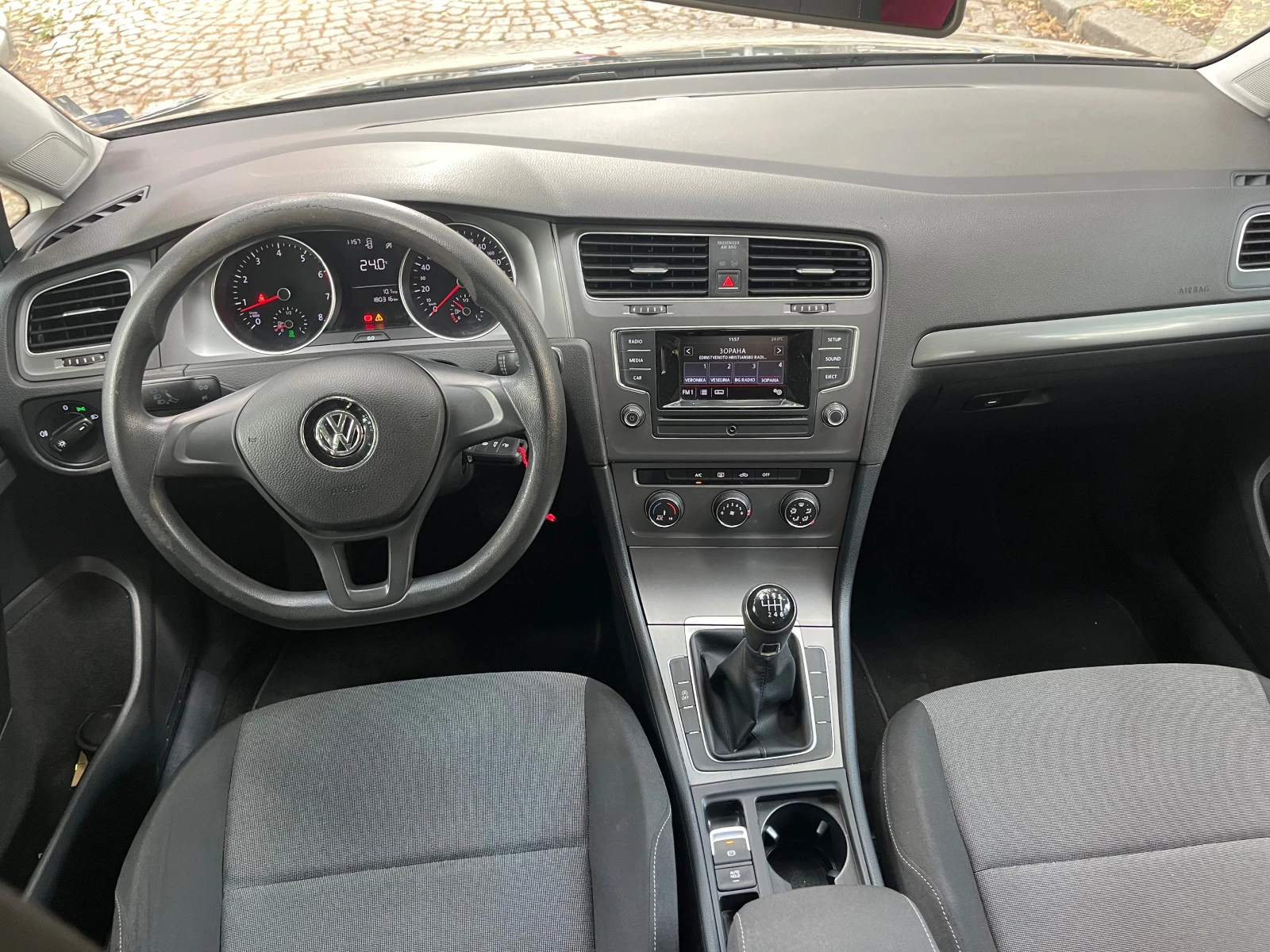 VW Golf 1.4i TGI-фабричен - изображение 8