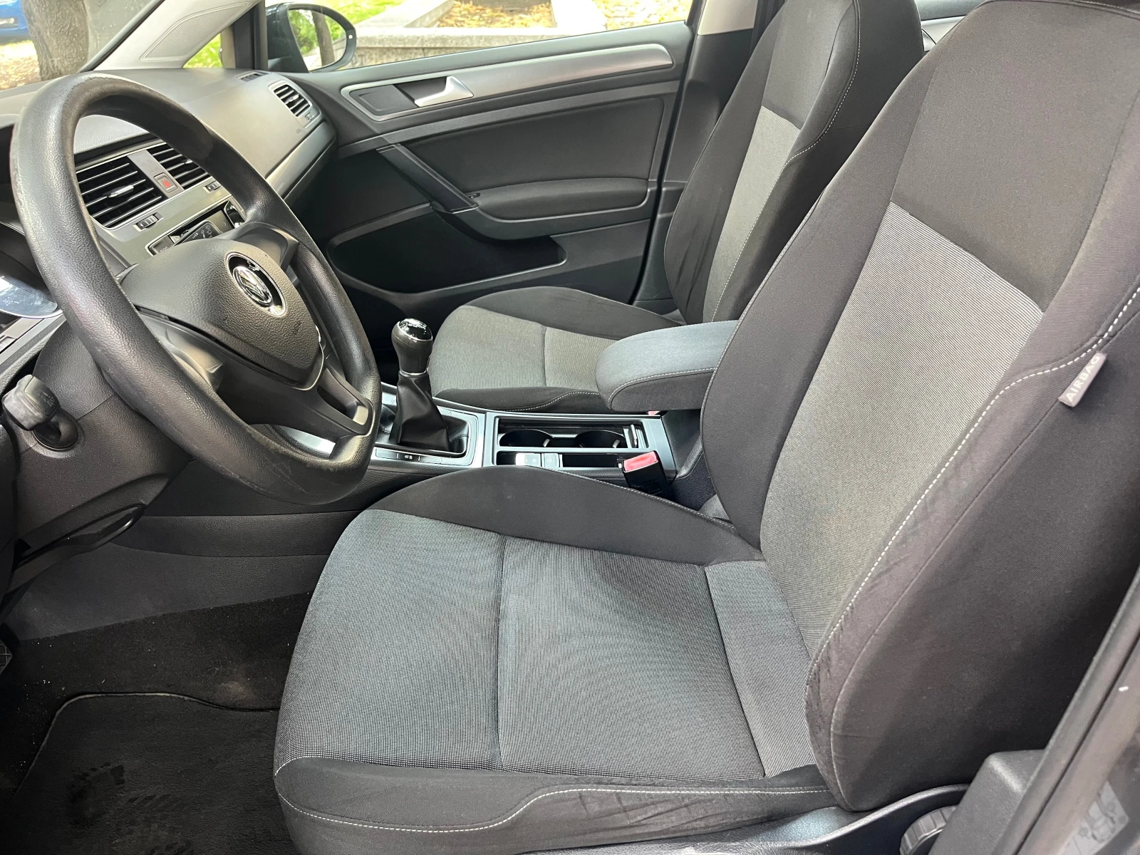 VW Golf 1.4i TGI-фабричен - изображение 9