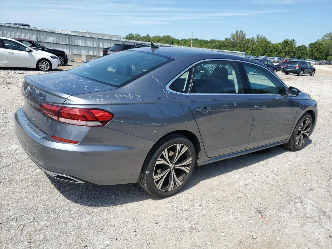 VW Passat 2.0T SE  - изображение 3