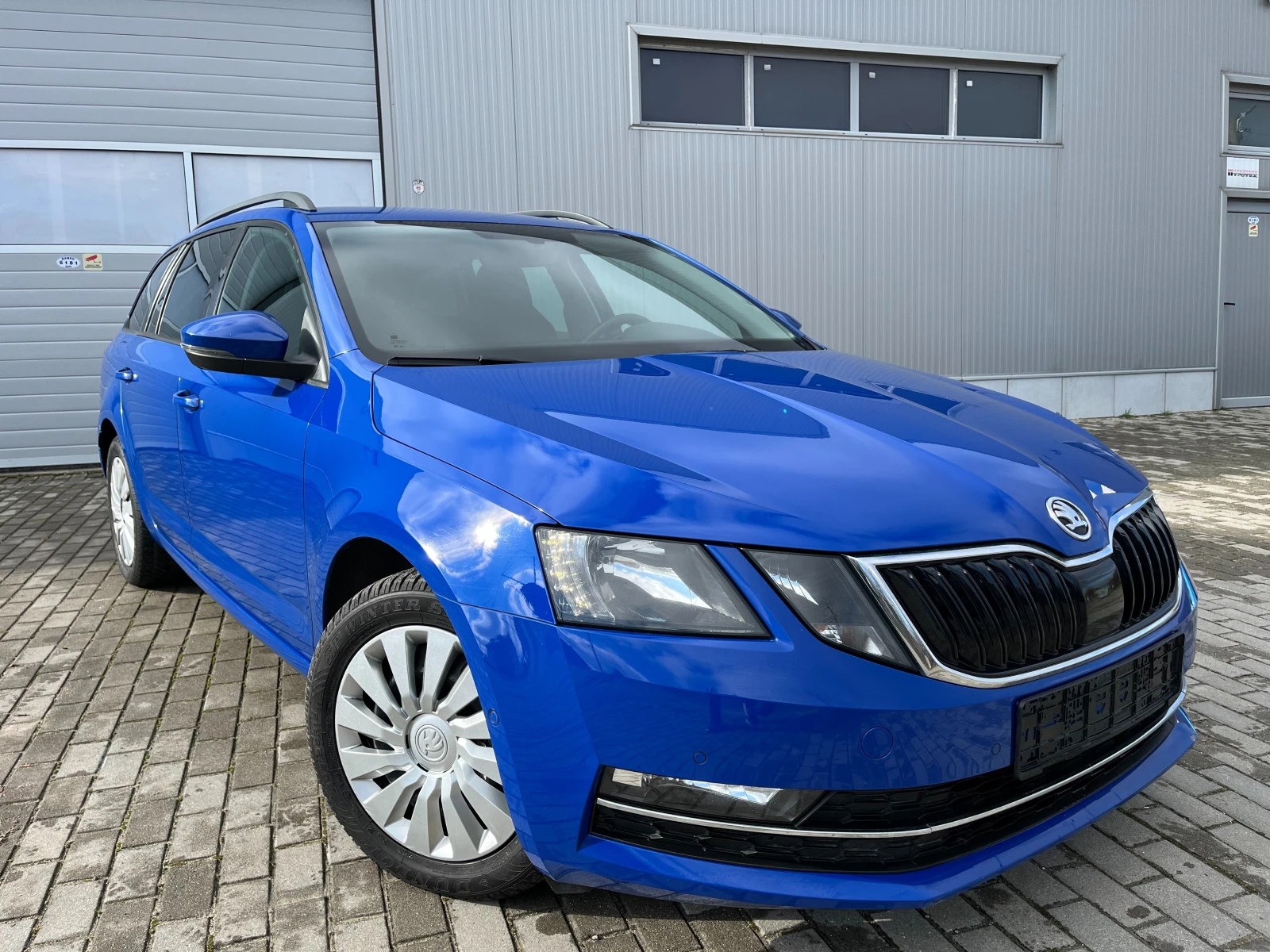 Skoda Octavia 2.0 TSI DSG-��������� 190�.�. �UV �������� ������ | Mobile.bg � ����������� 1