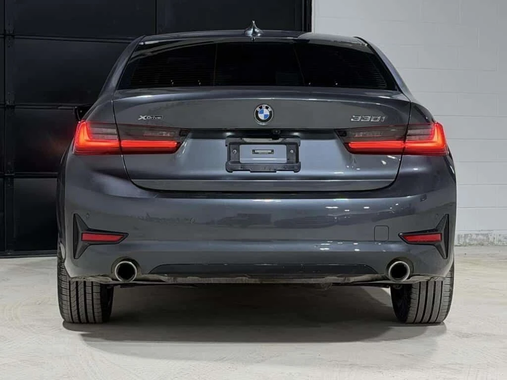 BMW 330 * 330i xDrive NAVI| SUNROOF| BACKUP * CARFAX * ЦЕН - изображение 4