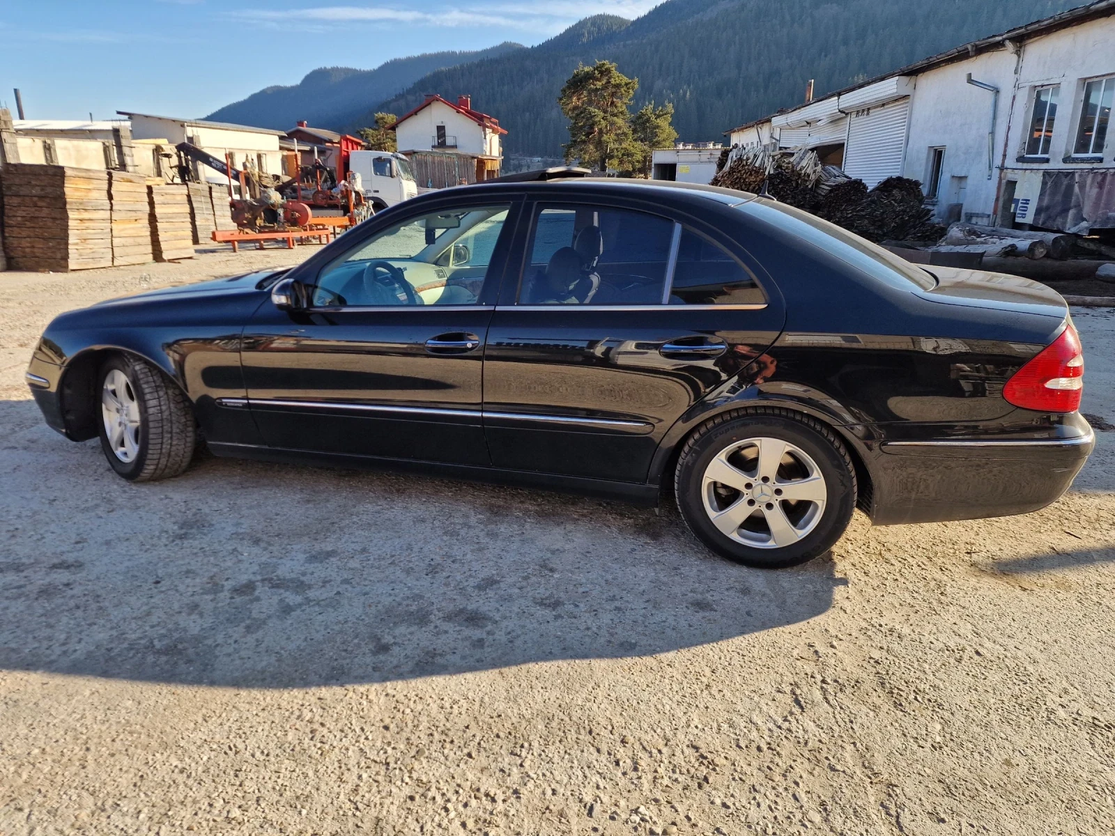 Mercedes-Benz E 320 W211  | Mobile.bg � ����������� 10