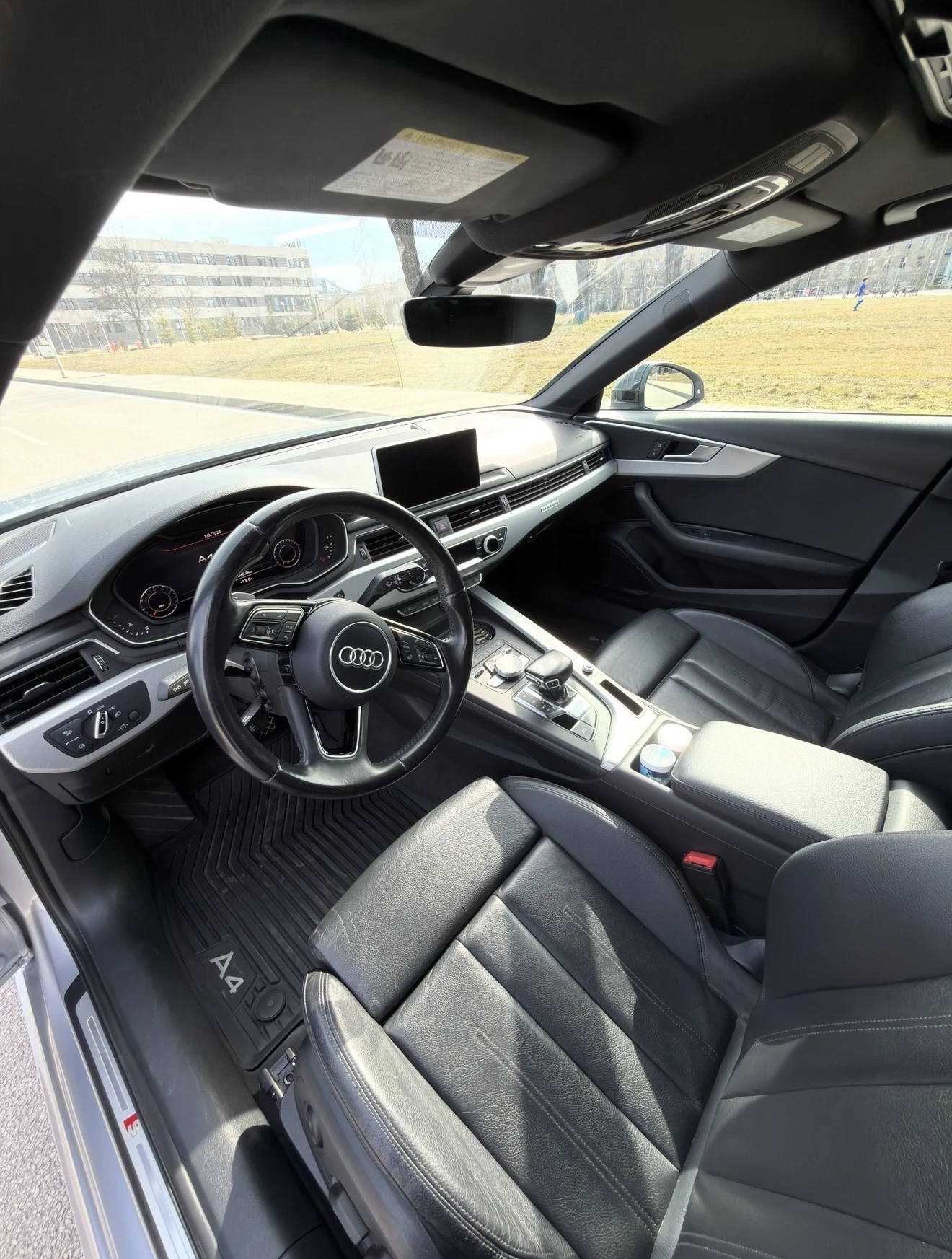 Audi A4 2.0 TSFI S-LINE - изображение 7