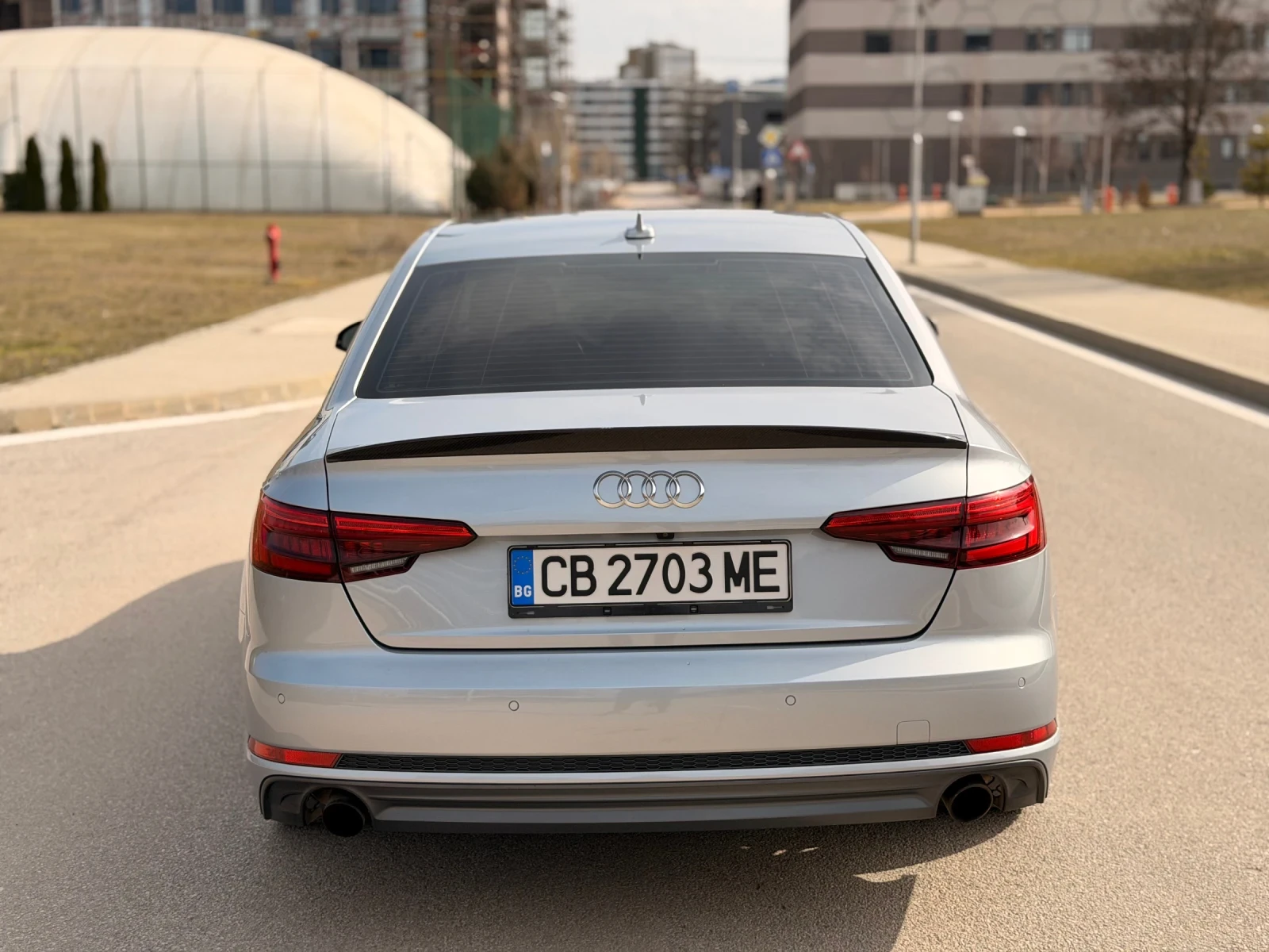 Audi A4 2.0 TSFI S-LINE - изображение 3