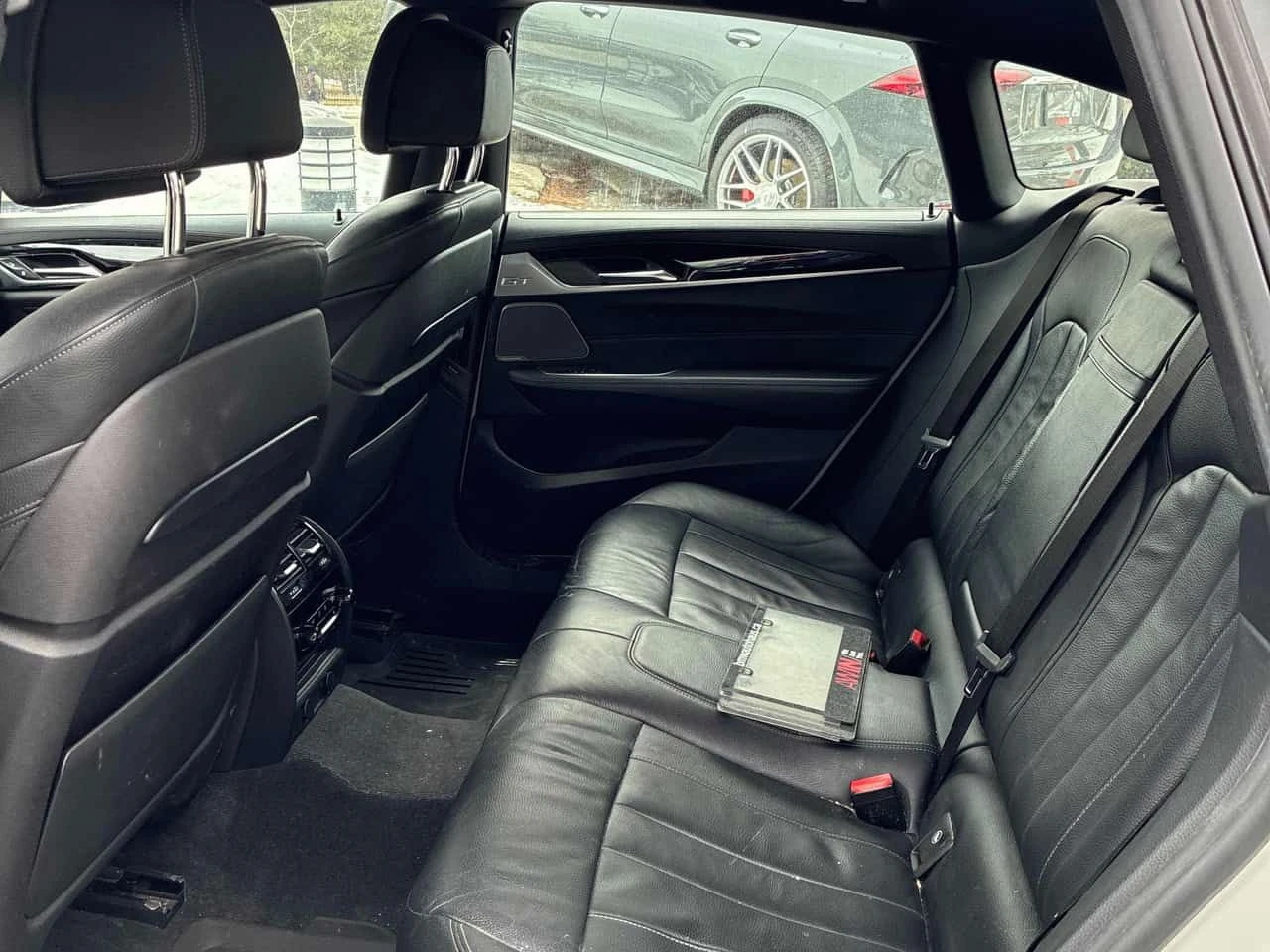 BMW 640 * 640i xDrive * CARFAX * ЦЕНА ДО БГ, снимка 11 - Автомобили и джипове - 53749346