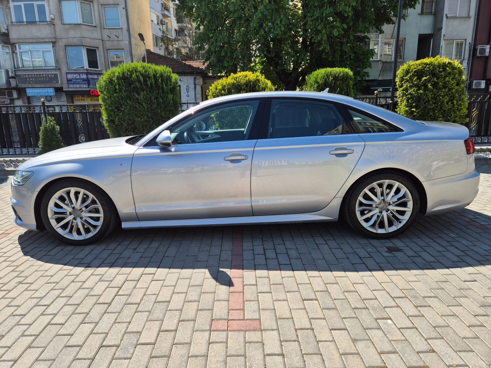 Audi A6 3.0TDI S-LINE QUATTRO NAVI FULL, снимка 2 - Автомобили и джипове - 54310370