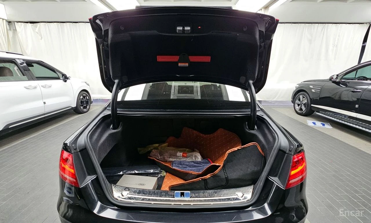 Audi A8 3.0 TDI* QUATTRO* КОЖА* ПАНО* НАВИ* ПОДГРЕВ* , снимка 17 - Автомобили и джипове - 54577612