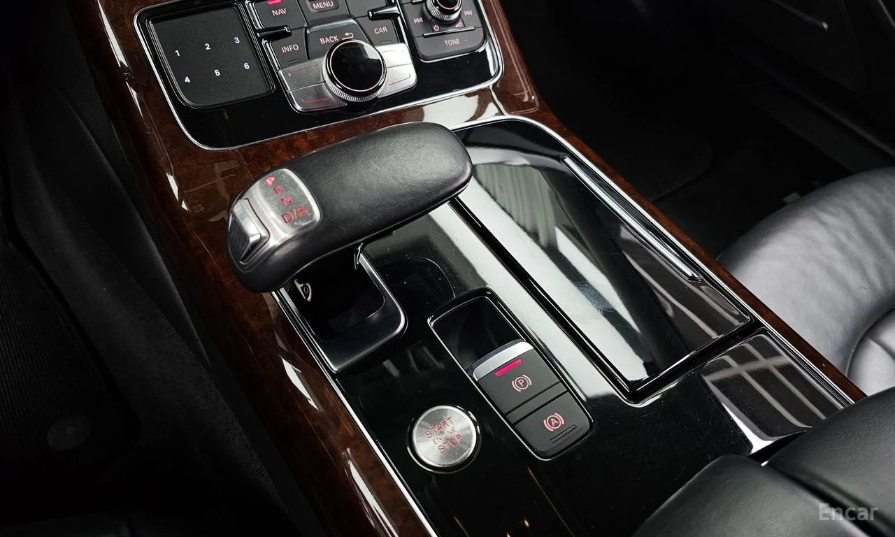 Audi A8 3.0 TDI* QUATTRO* КОЖА* ПАНО* НАВИ* ПОДГРЕВ* , снимка 8 - Автомобили и джипове - 54577612