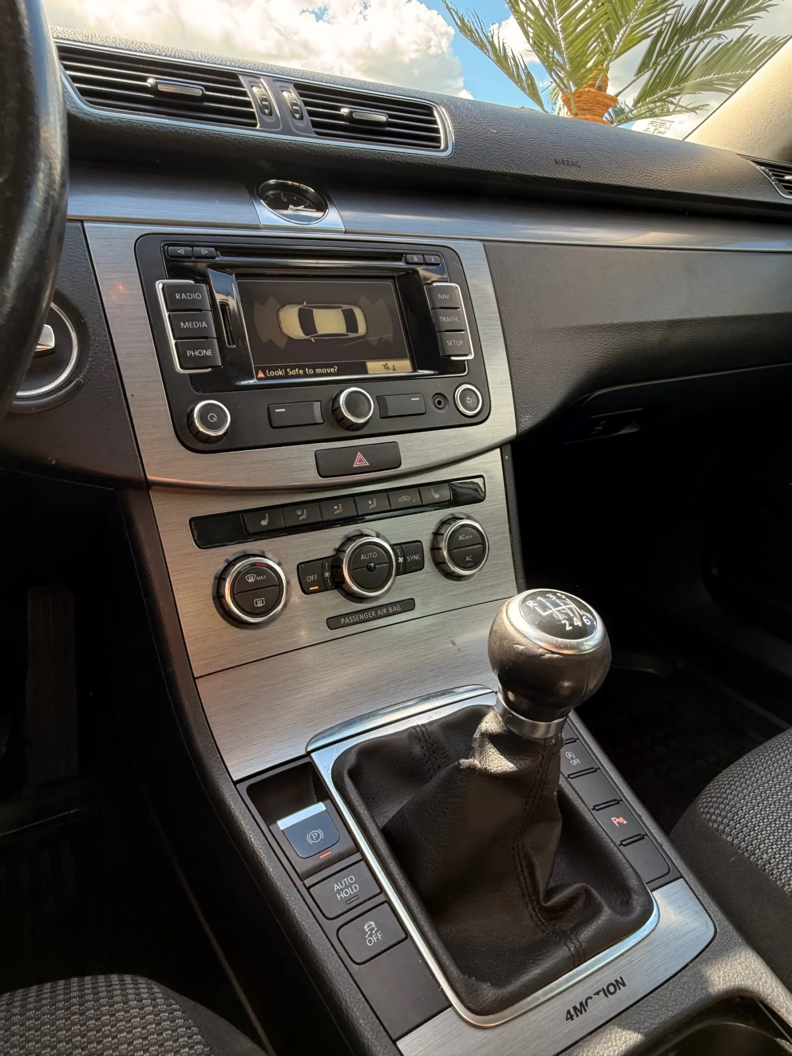 VW Passat 2.0TDI 4MOTION, снимка 10 - Автомобили и джипове - 54598076