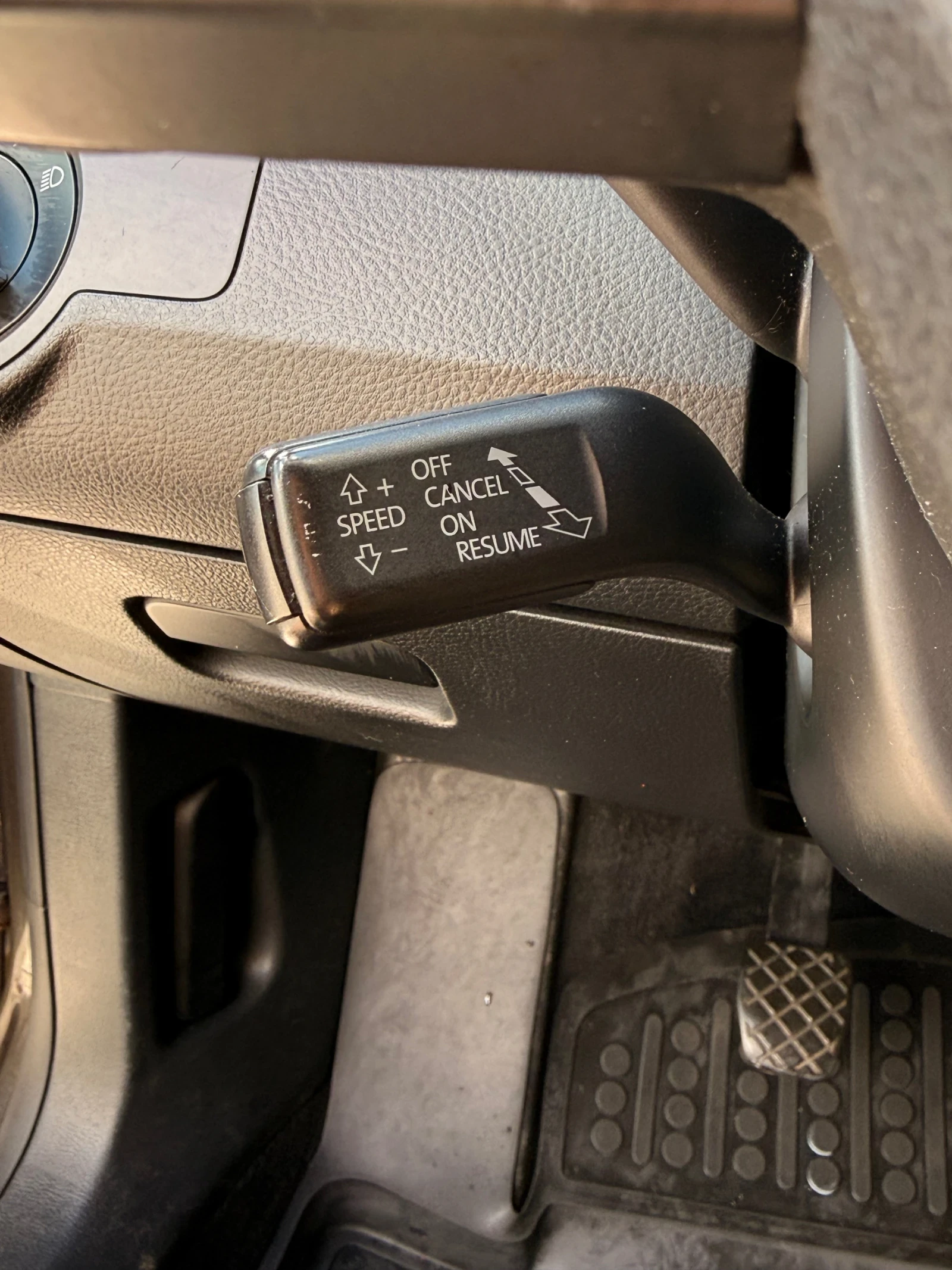 VW Passat 2.0TDI 4MOTION, снимка 11 - Автомобили и джипове - 54598076