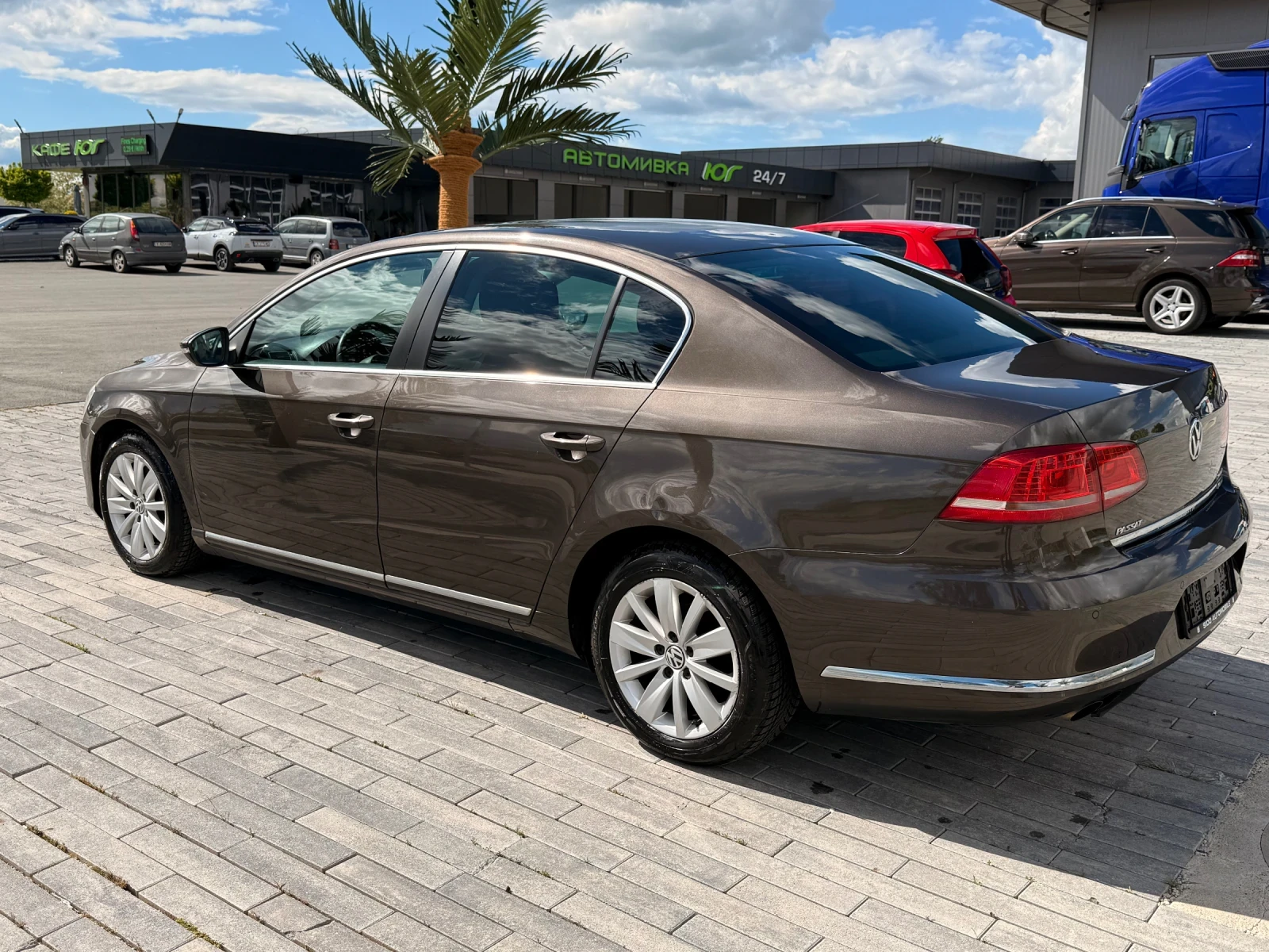 VW Passat 2.0TDI 4MOTION, снимка 4 - Автомобили и джипове - 54598076