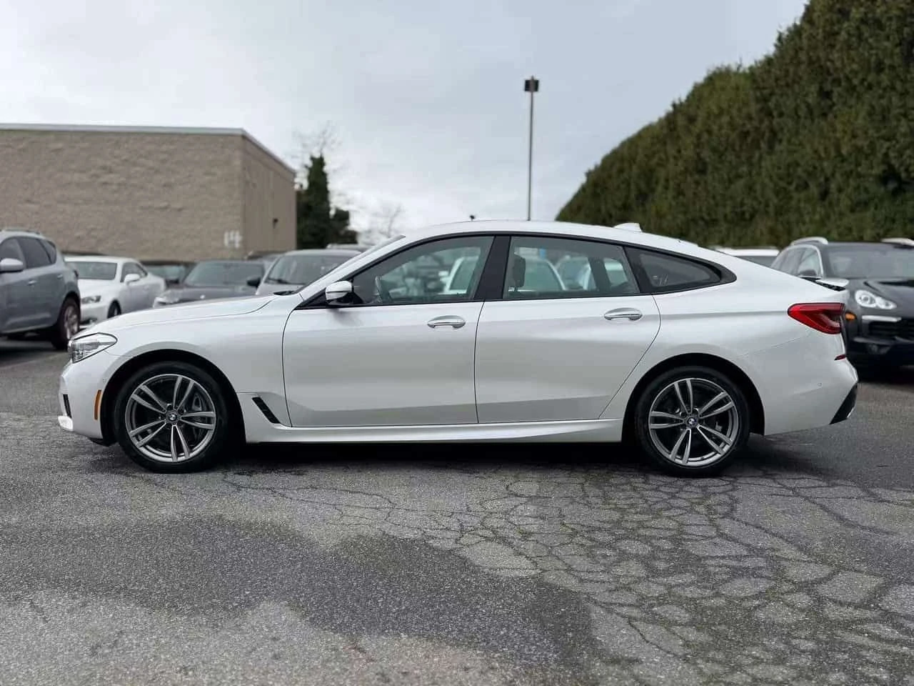 BMW 640 GT * Фиксирана цена до БГ * Без инциденти * 74k км, снимка 8 - Автомобили и джипове - 54608967