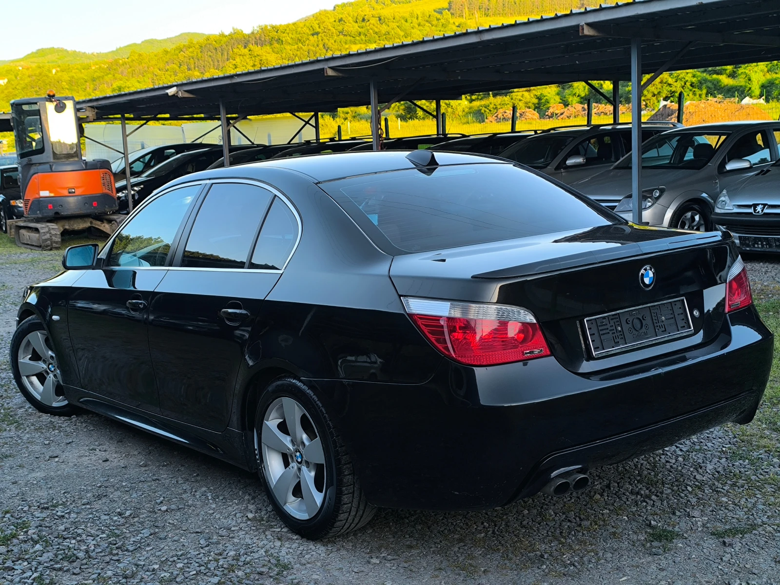 BMW 525 2.5xi-218��-M-�����-Xdrive-���������-FULL-������ ! | Mobile.bg � ����������� 5