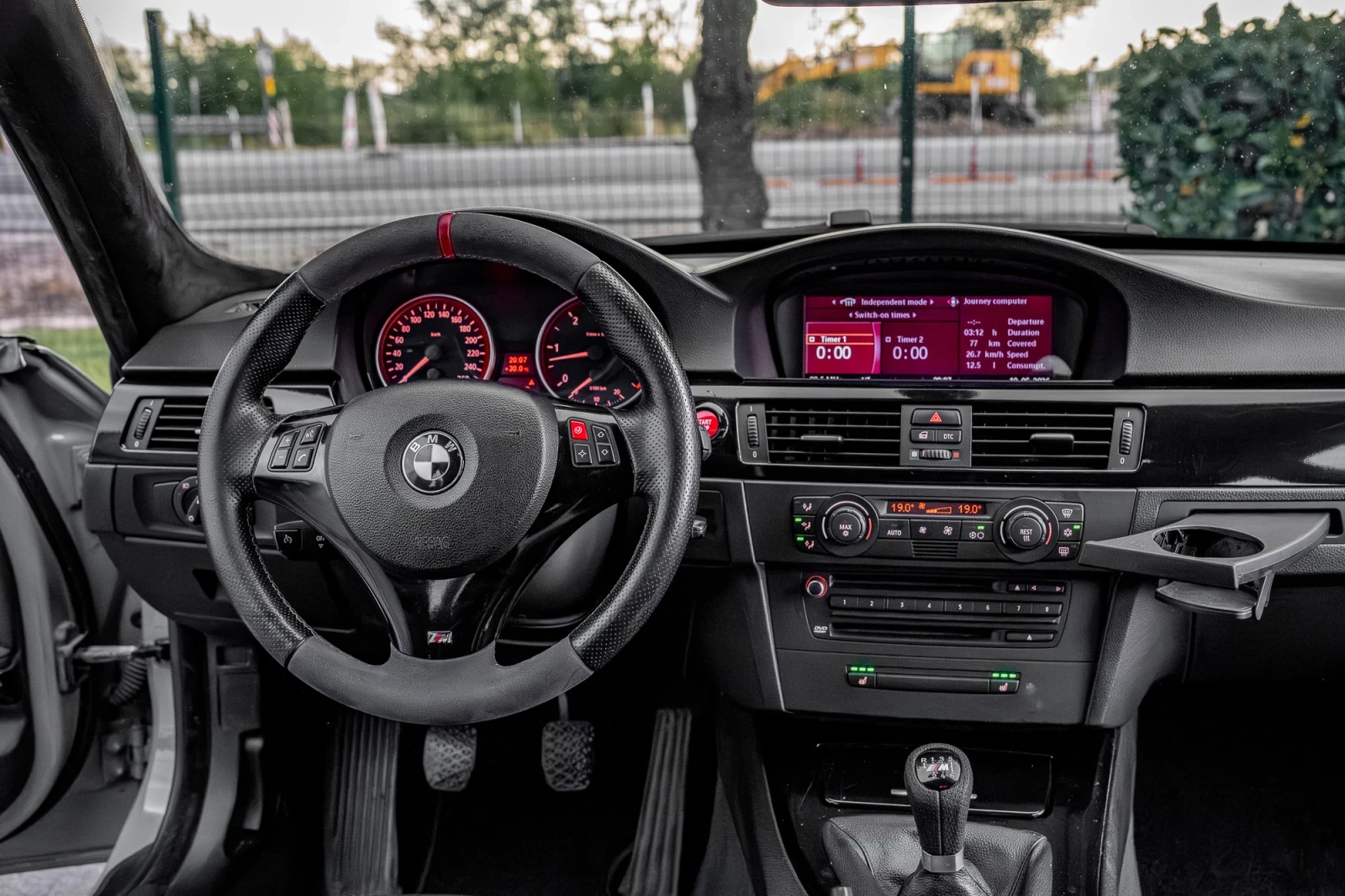 BMW 330 d M57 / Nardo Gray / Нов внос, снимка 10 - Автомобили и джипове - 55047871
