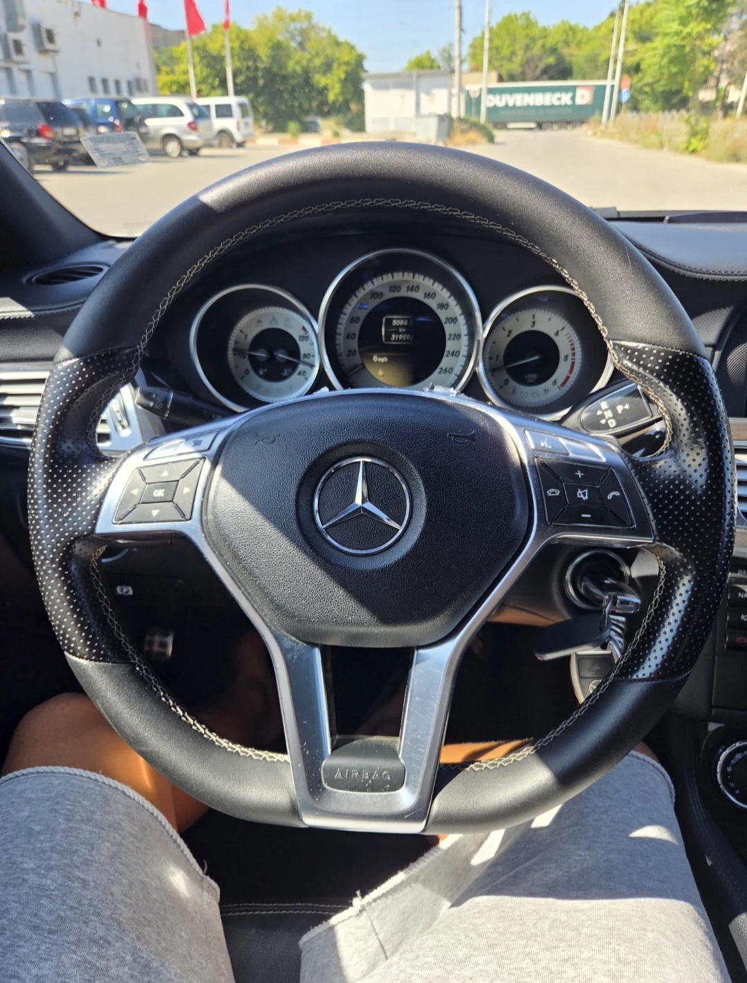 Mercedes-Benz CLS 350, снимка 16 - Автомобили и джипове - 55465963