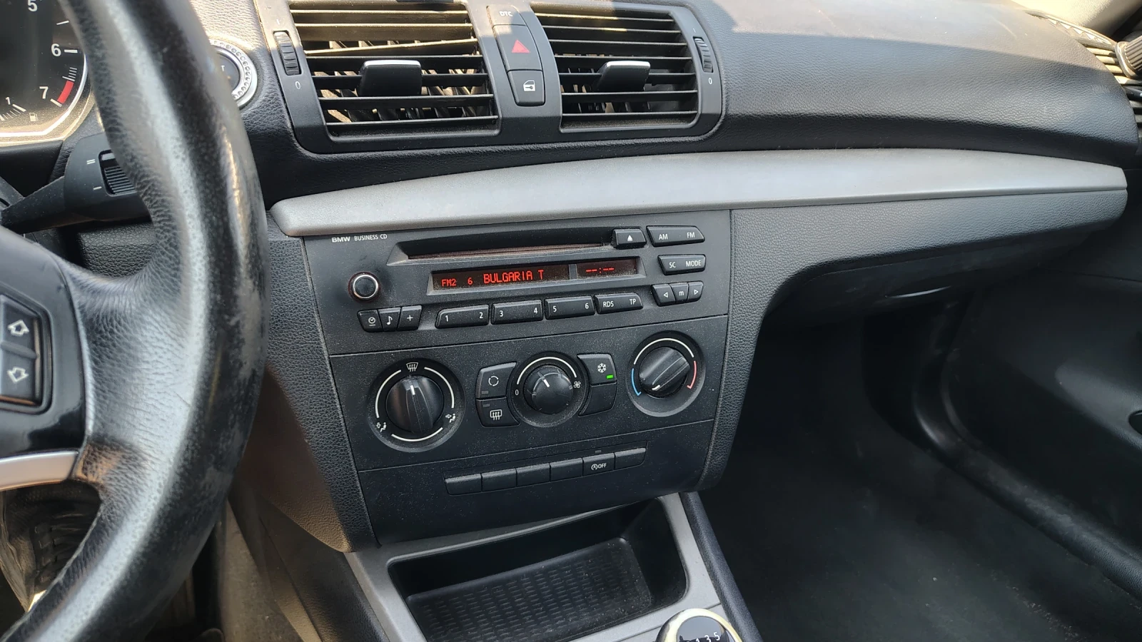BMW 116, снимка 8 - Автомобили и джипове - 55484401