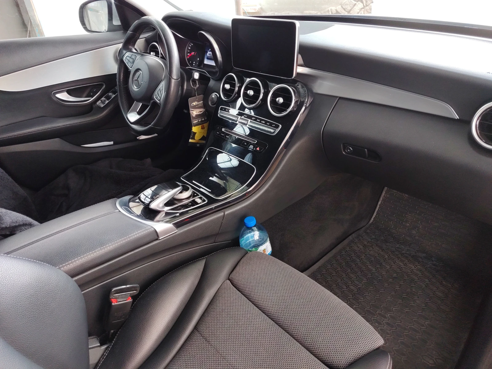 Mercedes-Benz C 220, снимка 6 - Автомобили и джипове - 55615045
