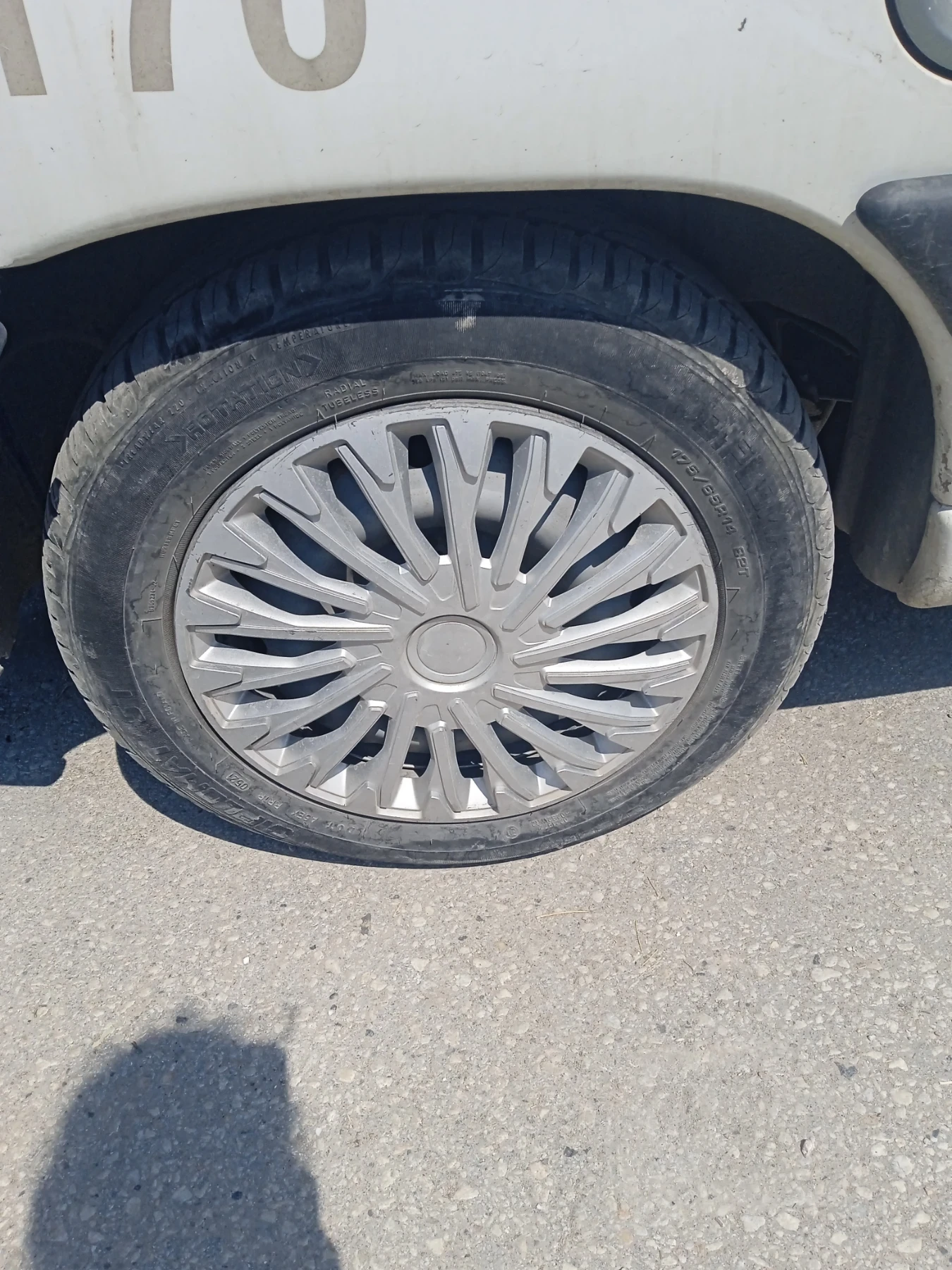 Peugeot Partner, снимка 3 - Автомобили и джипове - 55651938
