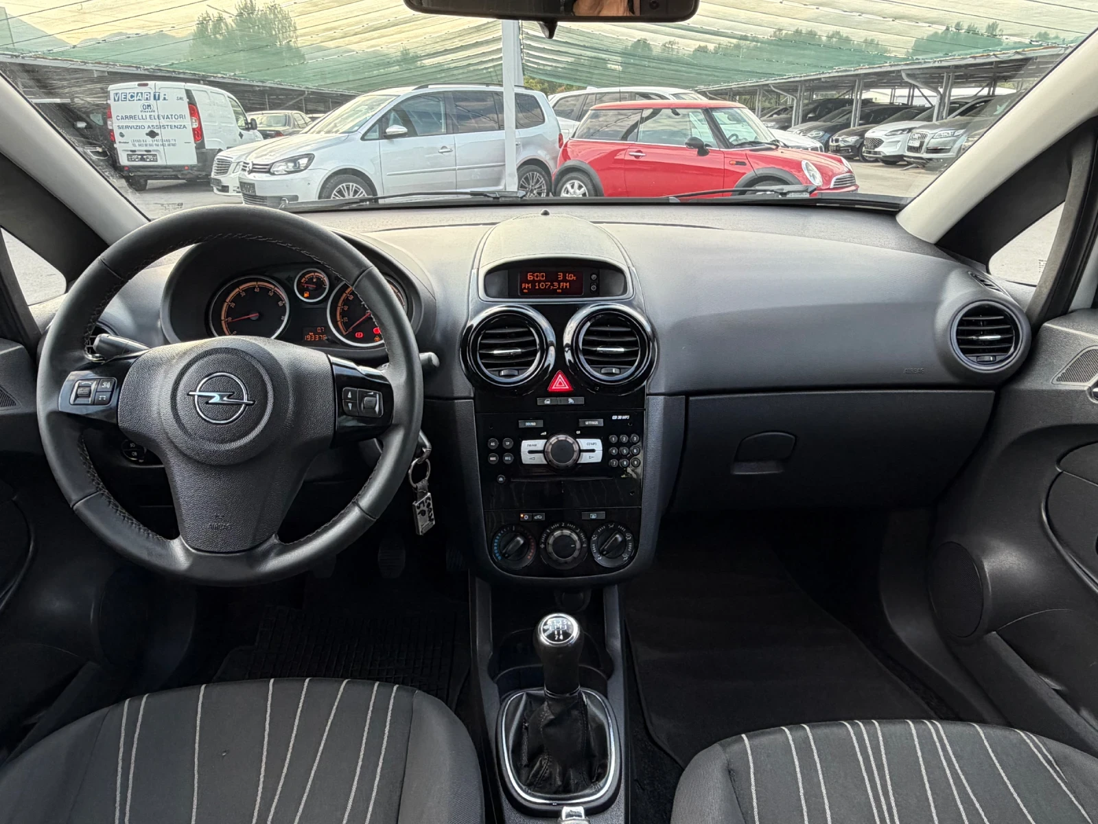 Opel Corsa 1.4i ИТАЛИЯ, снимка 9 - Автомобили и джипове - 55984903