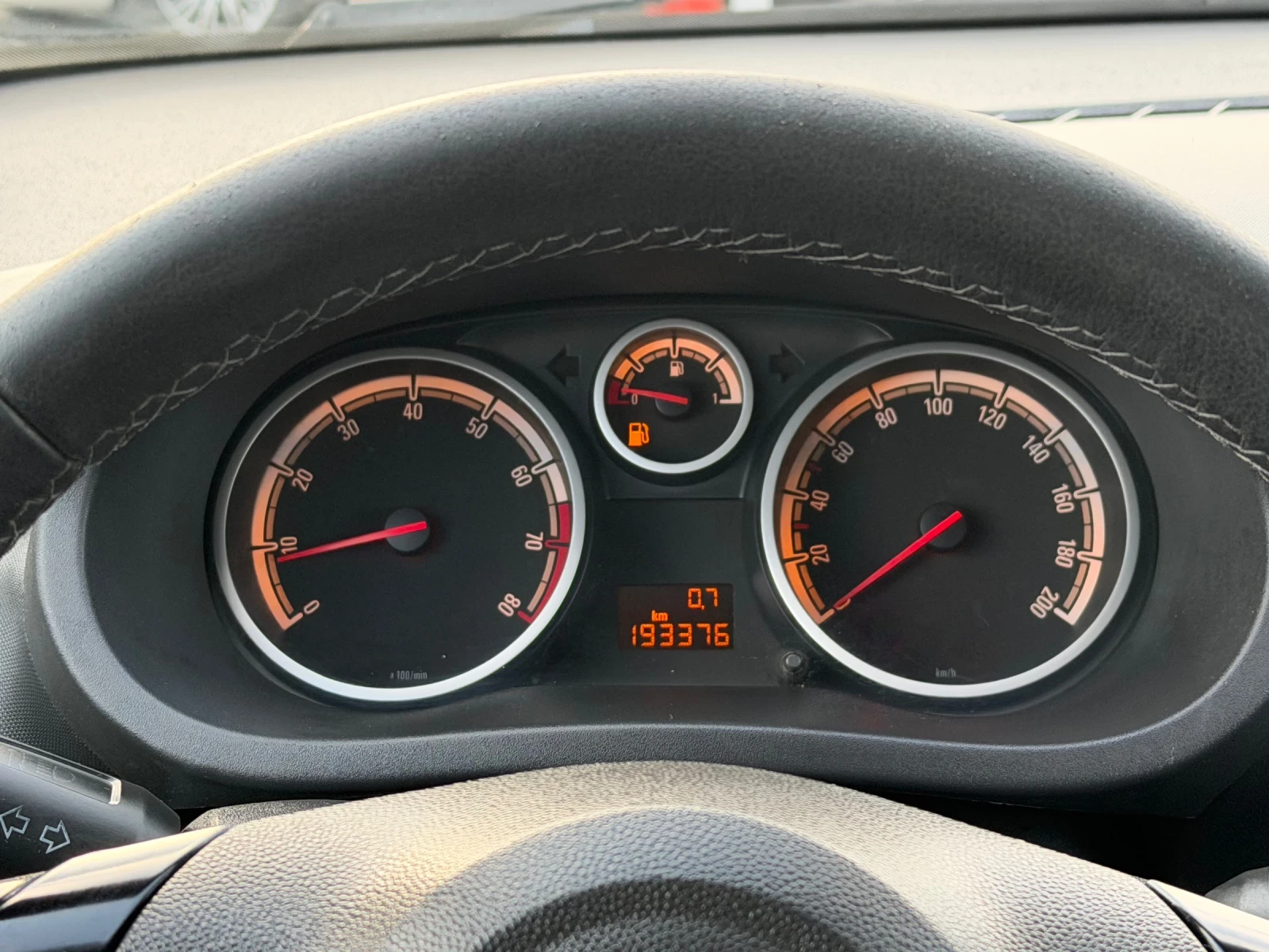 Opel Corsa 1.4i ИТАЛИЯ, снимка 10 - Автомобили и джипове - 55984903