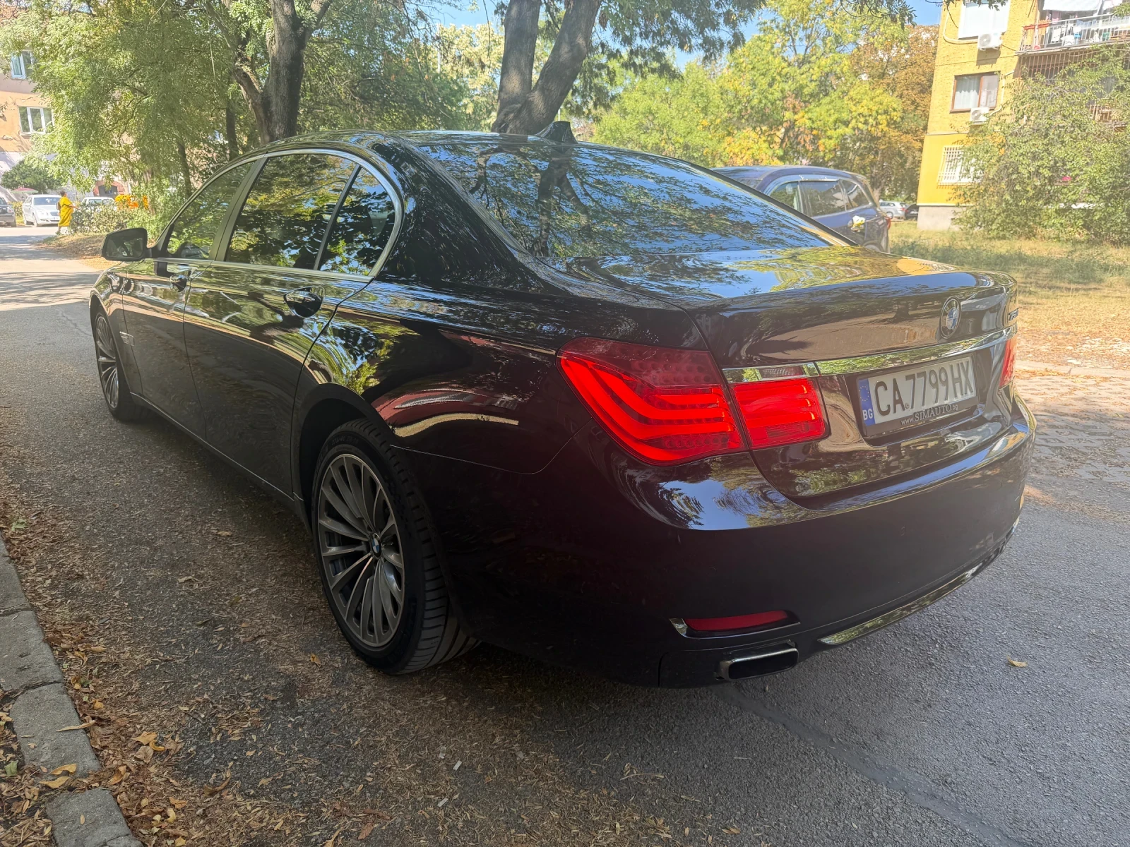 BMW 750 F02 Individual Поръчково изпълнение, снимка 5 - Автомобили и джипове - 56006860
