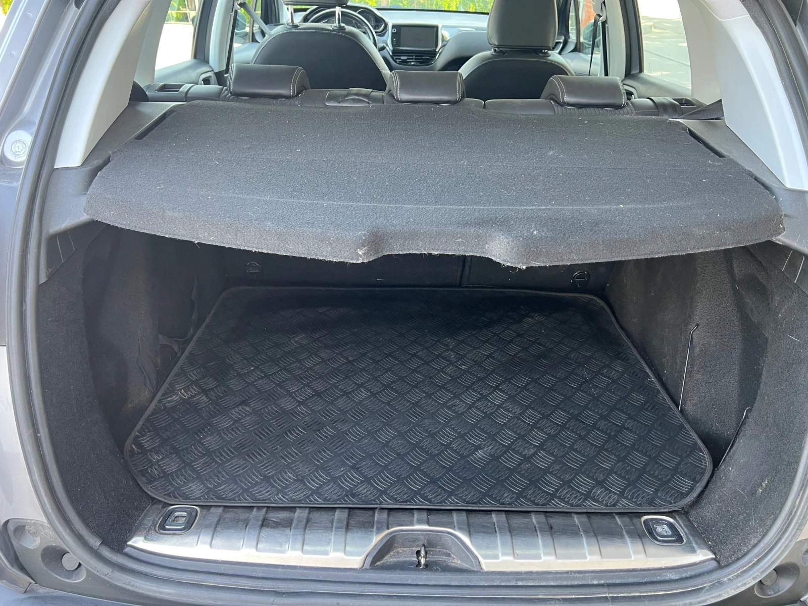 Peugeot 2008 //FACELIFT//110 hp//, снимка 13 - Автомобили и джипове - 56430671