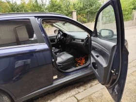 Mitsubishi Outlander 2.2 DiD 4WD, снимка 6