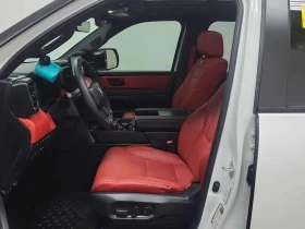 Toyota Tundra Limited Hybrid  CARFAX, снимка 10