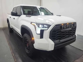 Toyota Tundra Limited Hybrid  CARFAX, снимка 3