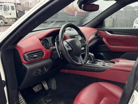 Maserati Levante * S GranLusso * 2 КЛЮЧА* PANO* KEYLESS* ПОДГРЕВ* , снимка 5