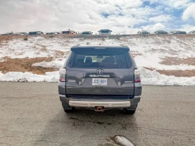Toyota 4runner 4.0* V6* ПОДГРЕВ* КАМЕРА* КЕЙЛЕС* LANE* ASSIST, снимка 7