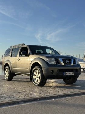     Nissan Pathfinder 2.5 DTi 4WD 200 000!