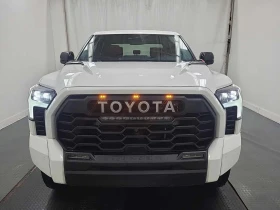 Toyota Tundra Limited Hybrid  CARFAX, снимка 6 - Автомобили и джипове - 53624000