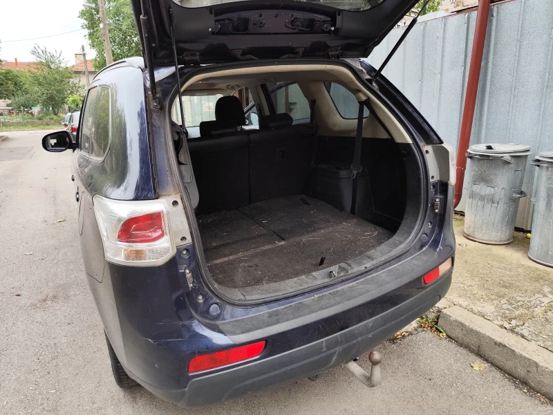 Mitsubishi Outlander 2.2 DiD 4WD, снимка 8 - Автомобили и джипове - 47209069