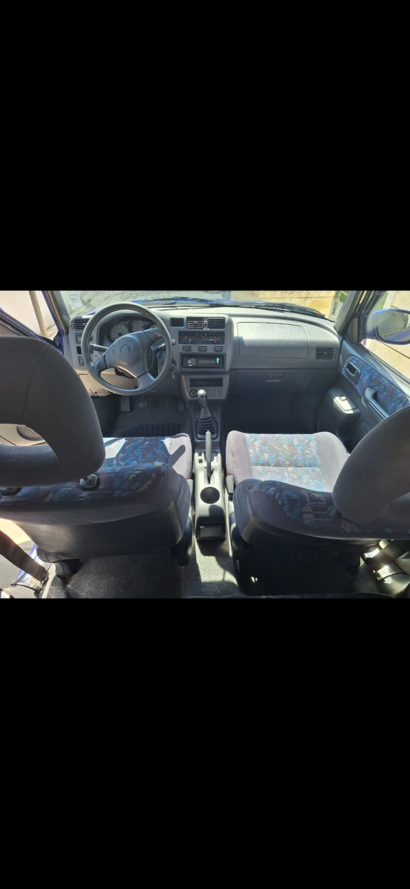 Toyota Rav4, снимка 10 - Автомобили и джипове - 47535077