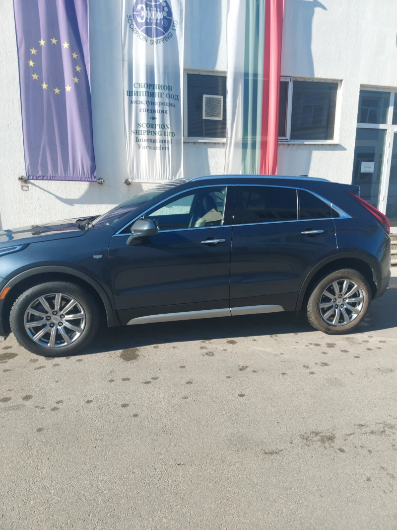 Cadillac XT4, снимка 3 - Автомобили и джипове - 49559528