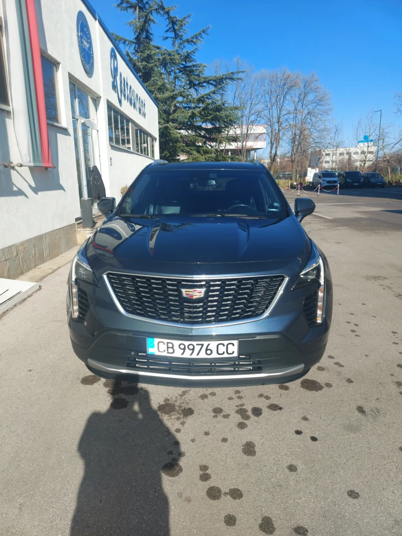 Cadillac XT4, снимка 1 - Автомобили и джипове - 48826410