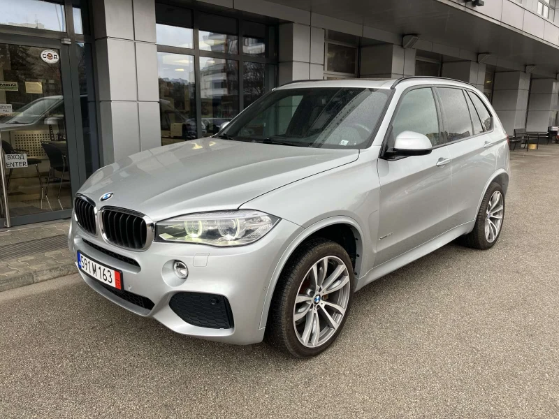 BMW X5 xDrive35i M-Package Панорама, снимка 13 - Автомобили и джипове - 49503723